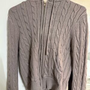 Cable Knit Sweater - Gray